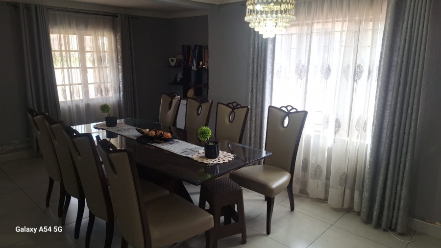 3 Bedroom Property for Sale in Mohadin North West